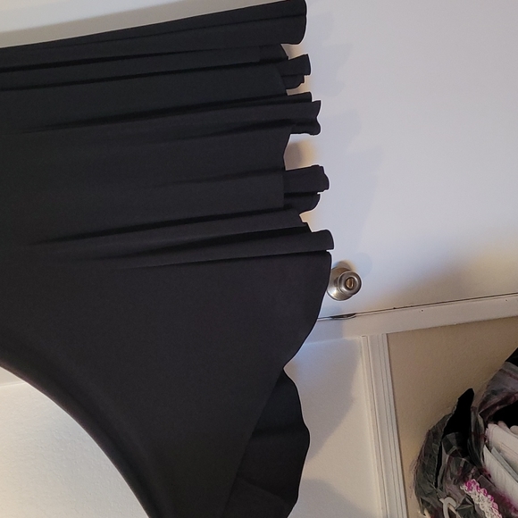 Avenue skirt - Picture 3 of 6